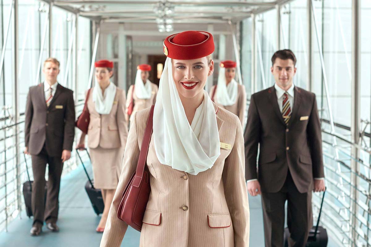 Emirates em Portugal contrata: Salário inicial é de € 2.800 euros.
