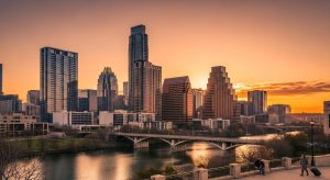 Morar em Austin, Texas em 2025: custo de vida, salários, segurança e como se mudar para a cidade da Tesla