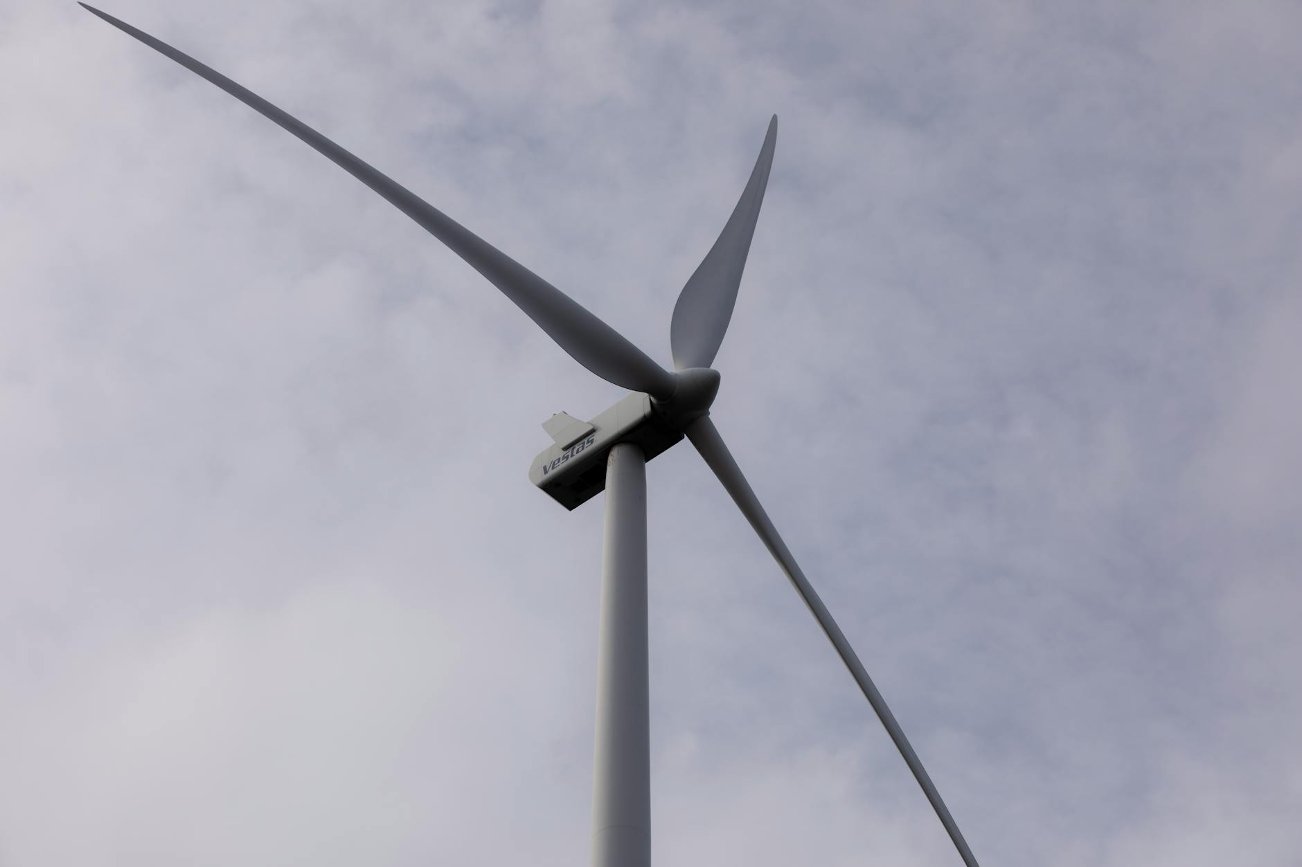 Empregos em energias renováveis em Portugal com engenheiro